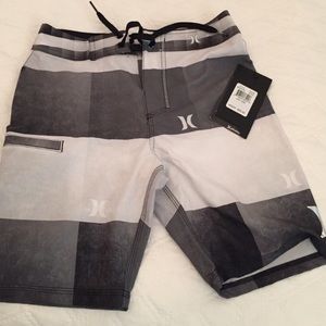 Hurley size 25 boys board shorts